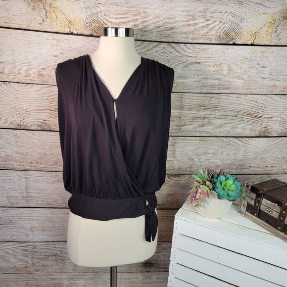 Amour Vert Tops - Amour Vert Simone Dream Knit Top Medium